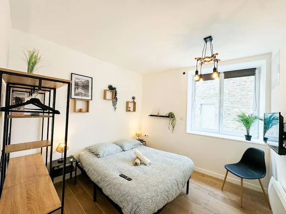 New L'Industriel Lumineux Au Coeur De Guingamp Apartman