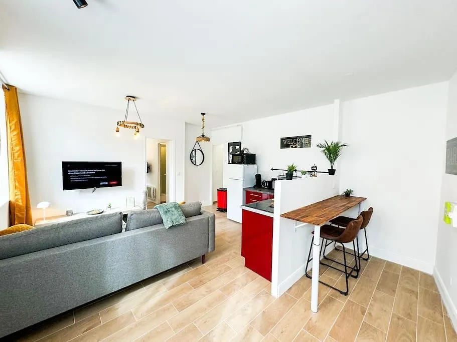 New L'Industriel Lumineux Au Coeur De Guingamp Apartman