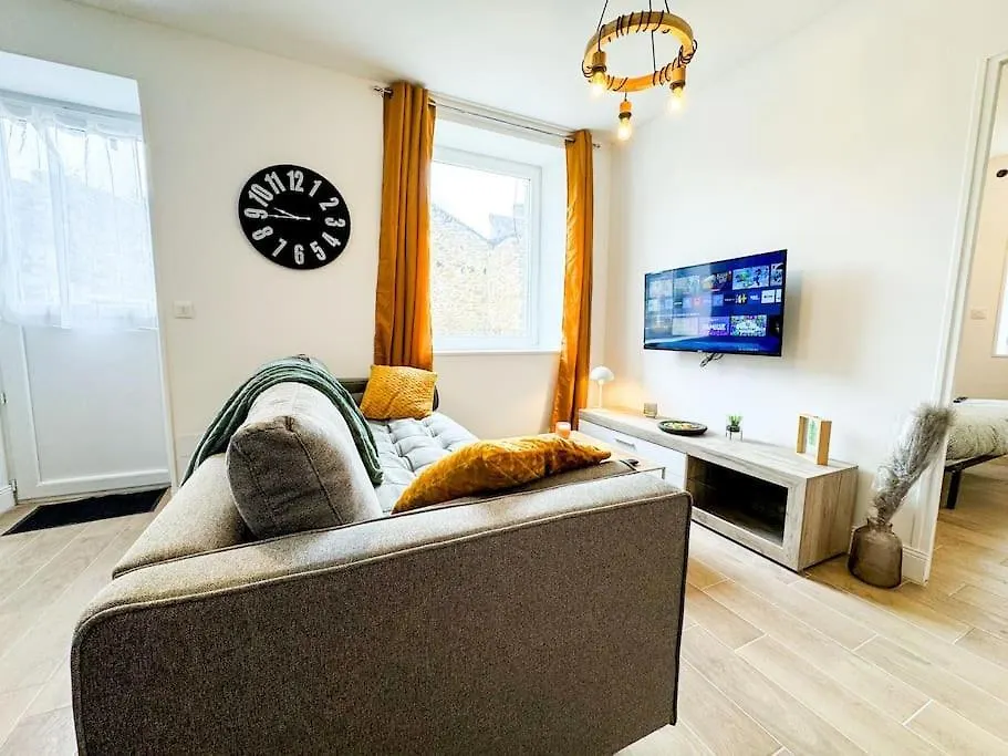 New L'Industriel Lumineux Au Coeur De Guingamp Apartman